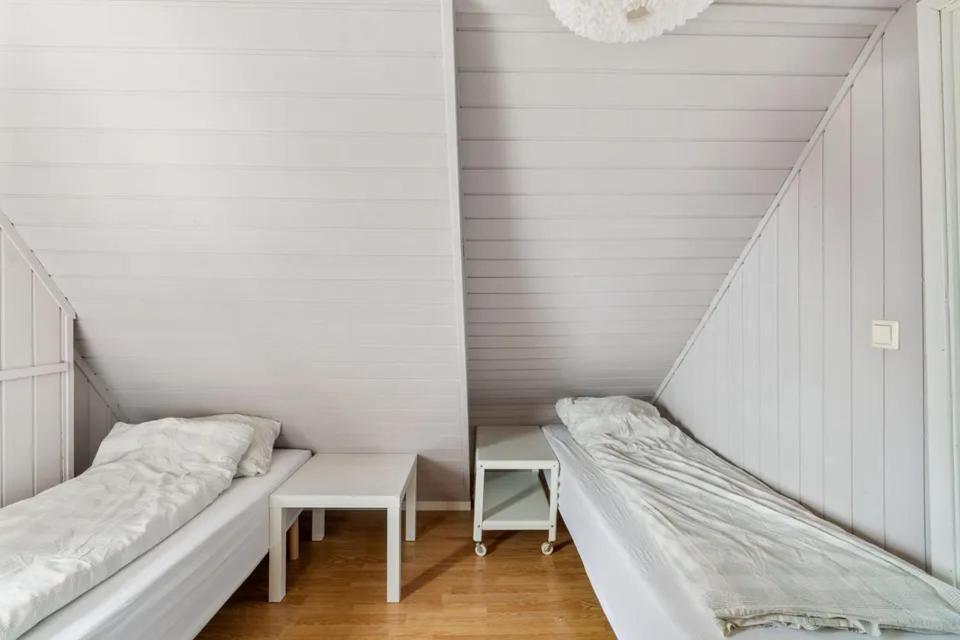 Valand 10 Min Walk From Center *